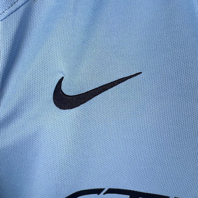 Camisa De Futebol Manchester City Casa Retrô 15/16